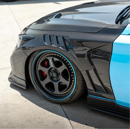 Q50 V3 Carbon Fiber Fenders Double Vented