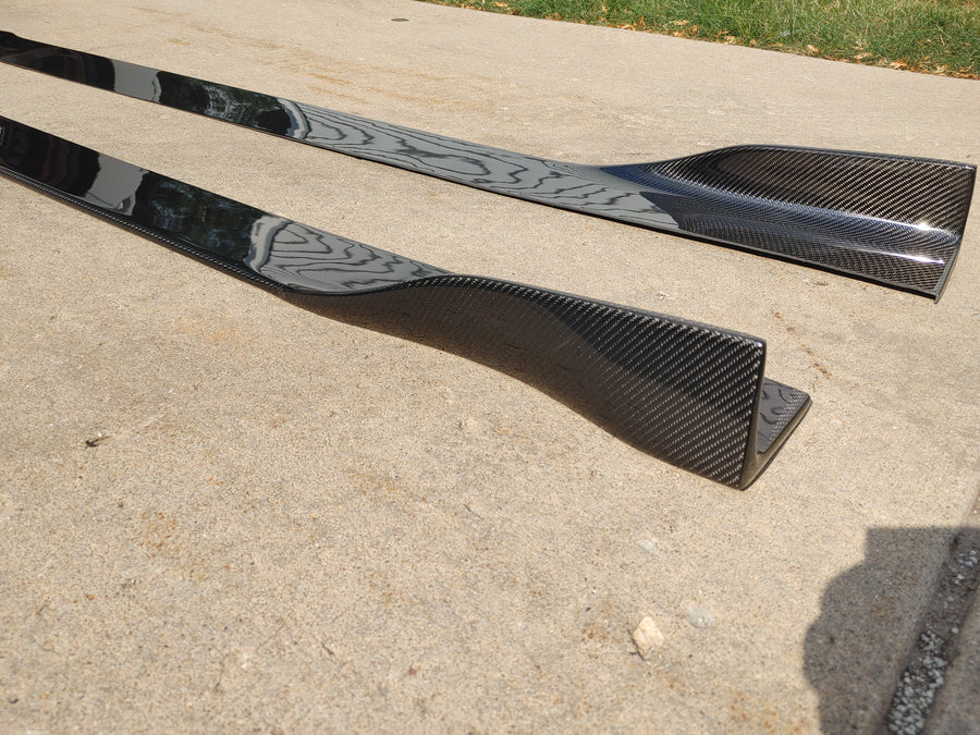 Infiniti G37 Carbon Fiber Side Skirts
