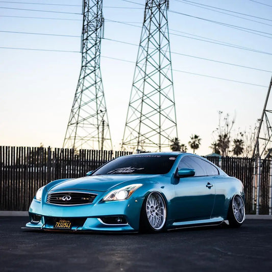 Infiniti G37 Carbon Fiber Side Skirts